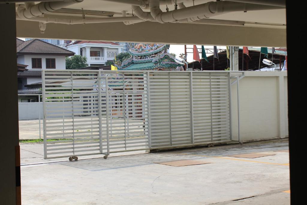 Utd Apartments Sukhumvit Ban Khlong Nang Li Экстерьер фото
