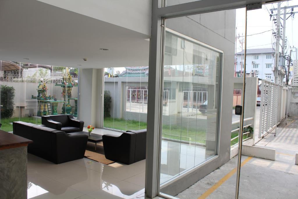 Utd Apartments Sukhumvit Ban Khlong Nang Li Экстерьер фото