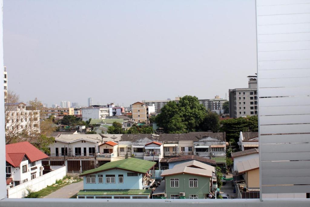 Utd Apartments Sukhumvit Ban Khlong Nang Li Номер фото